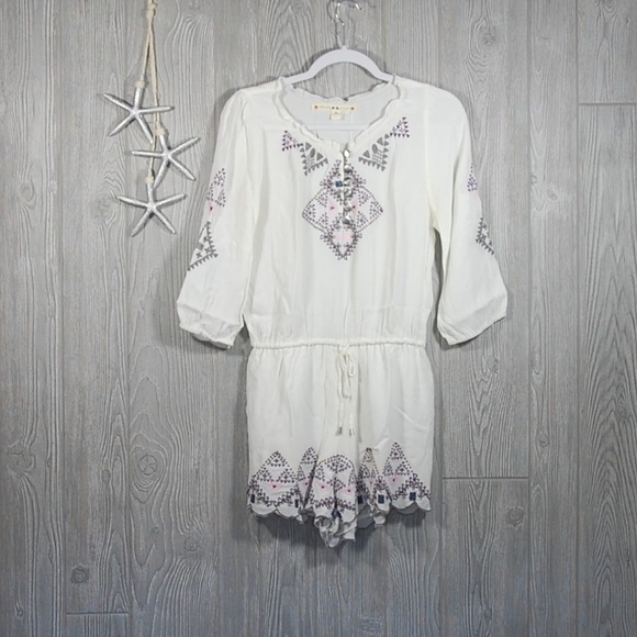 Chelsea & Violet Romper Size Small Embroidered White RJ044D44 - Picture 8 of 8